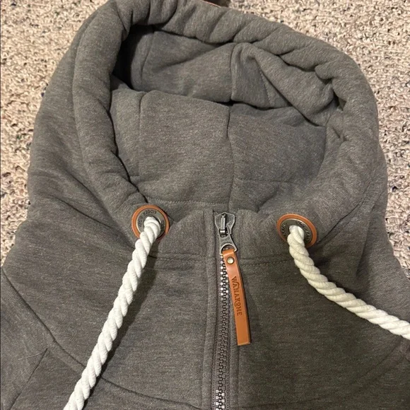 Wanakome grey womens full zip. size Medium. - Picture 8 of 9